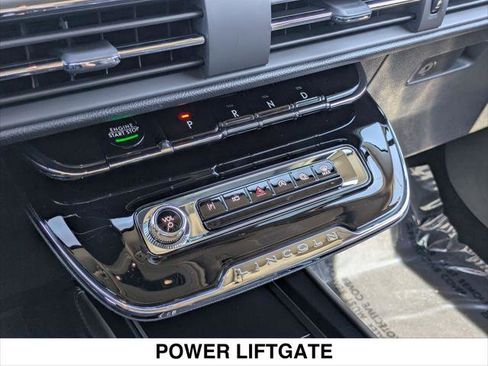 Used 2023 Lincoln Corsair Reserve w/ Equipment Group 201A image 17