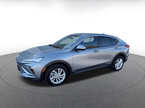 Used 2025 Buick Envista Preferred image 8