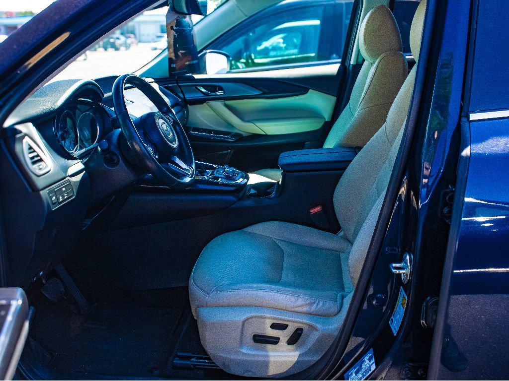 Used 2019 MAZDA CX-9 Touring w/ Touring Premium Package AWD/4WD image 8