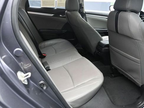 Used 2017 Honda Civic Touring image 23