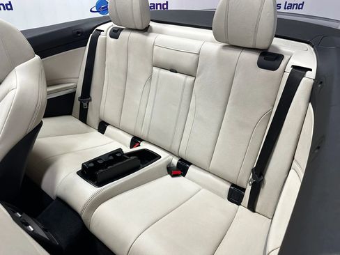 Used 2020 BMW 430i Convertible w/ Convenience Package image 16