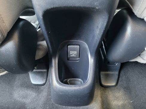 Used 2022 Honda HR-V EX image 17