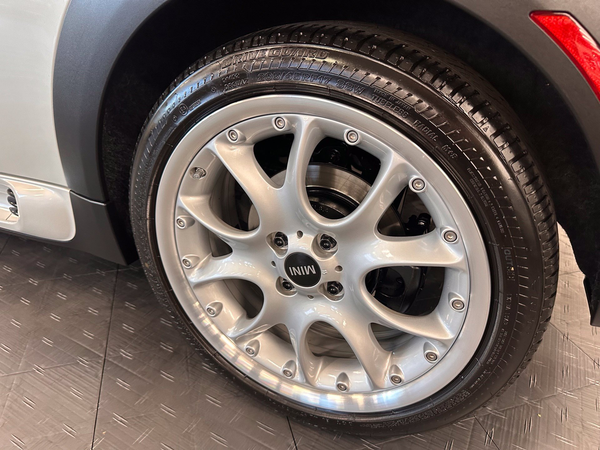 Used 2010 MINI Cooper S FWD image 9