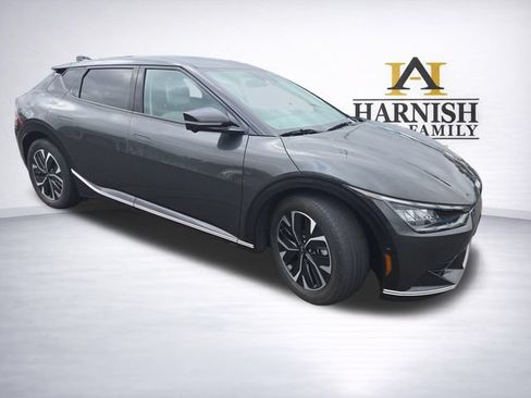 Used 2023 Kia EV6 Wind w/ Wind Technology Package AWD/4WD image 2