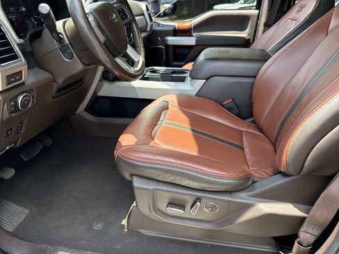 Used 2022 Ford F250 King Ranch w/ Tremor Off-Road Package AWD/4WD image 9