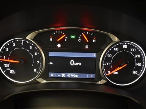 Used 2022 GMC Terrain SLT image 27