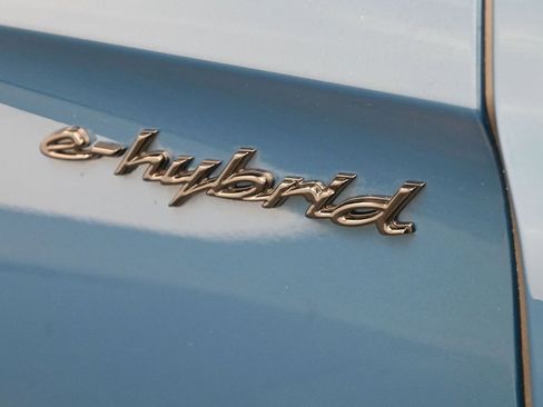 Certified 2026 Porsche Panamera 4 AWD/4WD image 32