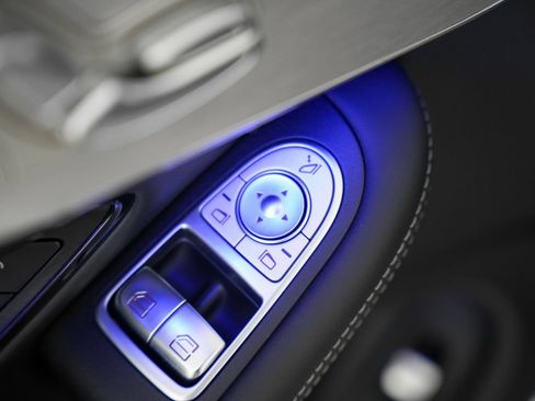 Used 2021 Mercedes-Benz C 63 AMG S image 31