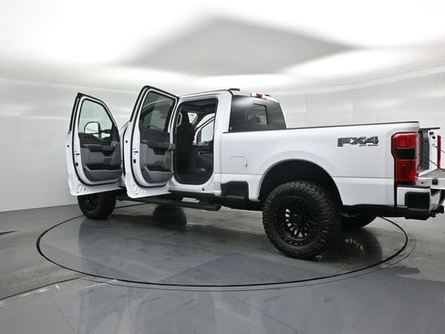 New 2026 Ford F250 XLT w/ XLT Premium Package image 35