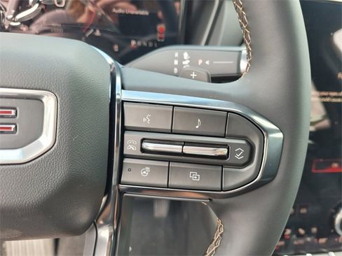 New 2026 GMC Terrain AT4 w/ Convenience Package III image 31