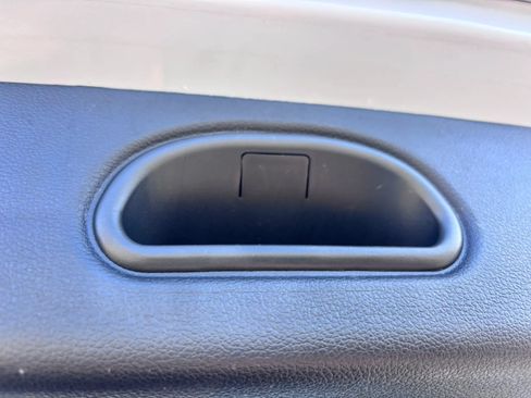 Used 2023 Hyundai Kona SE FWD image 23