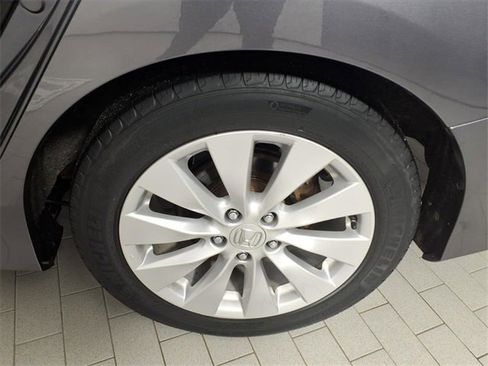 Used 2014 Honda Accord EX-L image 18