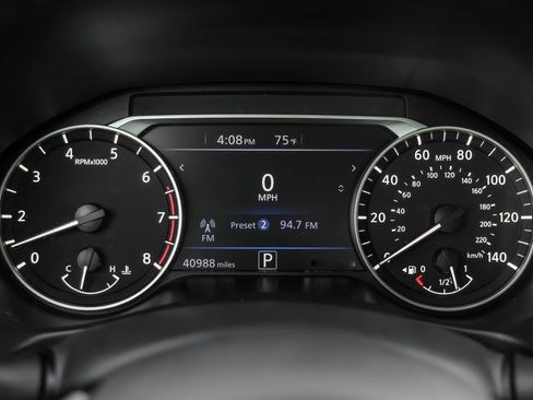 Used 2021 Nissan Altima 2.5 SV w/ SV Premium Package image 18