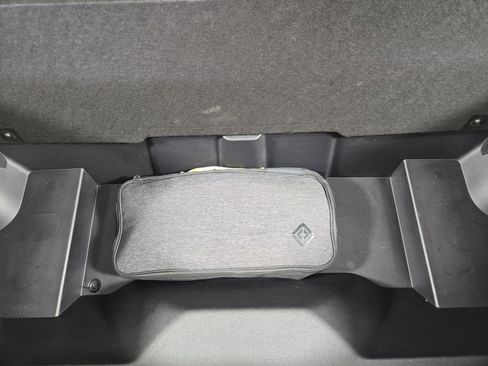 Used 2023 Rivian R1T Adventure image 14