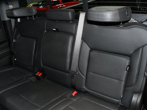 Used 2024 GMC Sierra 2500 Denali w/ Denali Reserve Package AWD/4WD image 17