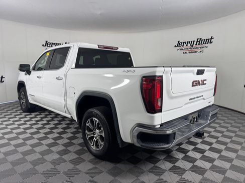 Used 2025 GMC Sierra 1500 SLT AWD/4WD image 9
