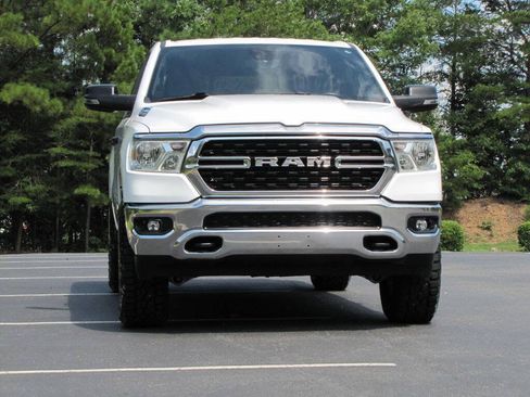 Used 2023 RAM 1500 Big Horn AWD/4WD image 9