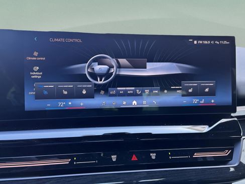 Used 2026 BMW 530i w/ Premium Package image 17