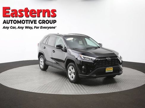 Used 2021 Toyota RAV4 XLE AWD/4WD image 49