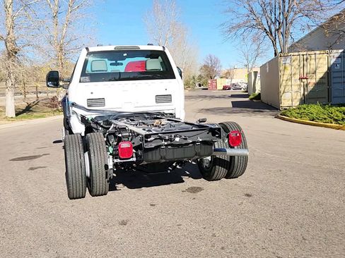 New 2024 Ford F550 XL image 7