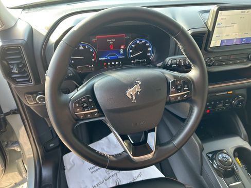 Used 2024 Ford Bronco Sport Outer Banks w/ Tech Package image 13