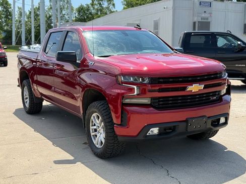 Used 2021 Chevrolet Silverado 1500 RST AWD/4WD image 4