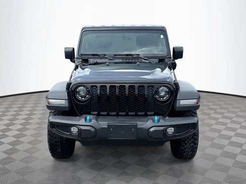 Used 2023 Jeep Wrangler Unlimited w/ Cold Weather Group AWD/4WD image 2