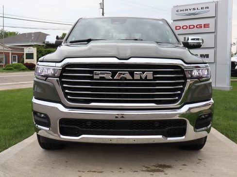 Used 2026 RAM 1500 Laramie AWD/4WD image 6