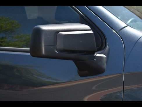 Used 2020 Chevrolet Silverado 1500 Custom Trail Boss AWD/4WD image 50