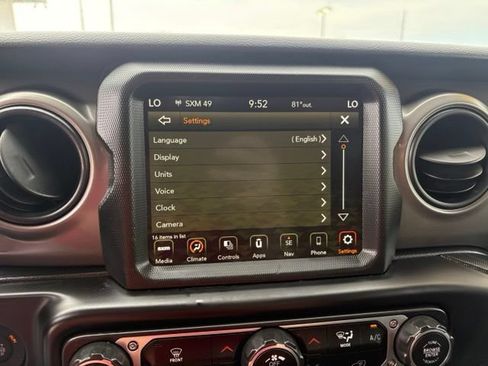 Used 2022 Jeep Wrangler Sport AWD/4WD image 14