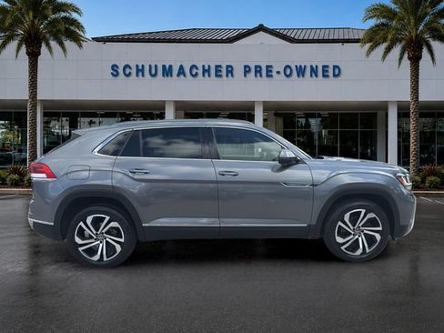 Certified 2020 Volkswagen Atlas Cross Sport SEL Premium AWD/4WD image 8