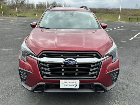 Used 2025 Subaru Ascent Premium AWD/4WD image 10