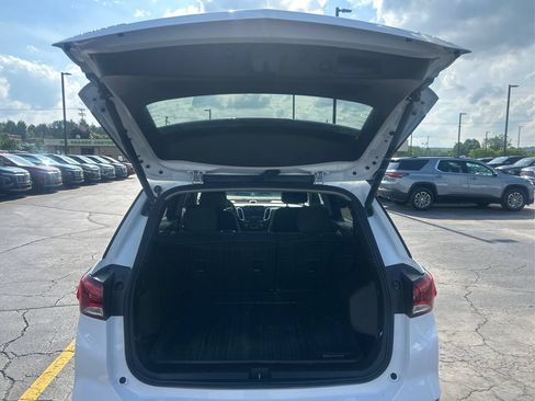 Used 2024 Chevrolet Equinox LT AWD/4WD image 21