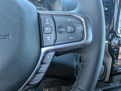 New 2026 RAM 1500 Big Horn AWD/4WD image 19