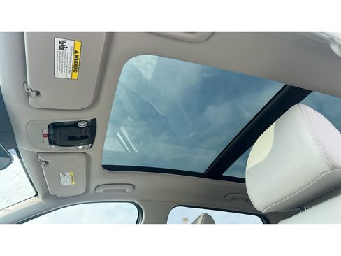 Used 2026 Kia Sorento S w/ S Panoramic Sunroof Package FWD image 21
