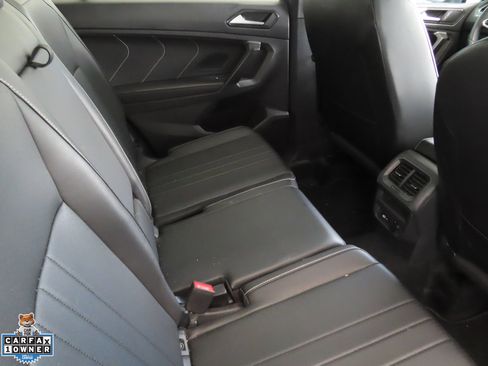 Used 2023 Volkswagen Tiguan SE R-Line FWD image 22
