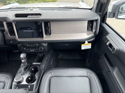 New 2026 Ford Bronco Outer Banks AWD/4WD image 22