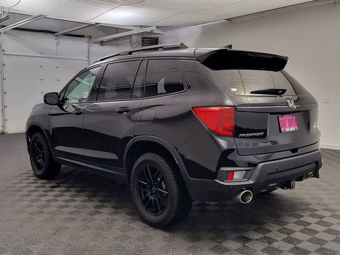 Used 2023 Honda Passport Elite image 3