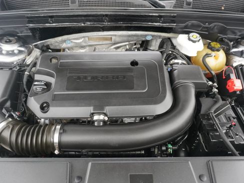 Used 2021 Buick Envision Essence w/ Sport Touring Package FWD image 30