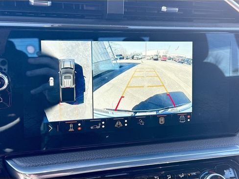 Used 2025 GMC Sierra 1500 Denali w/ Denali Reserve Package AWD/4WD image 15