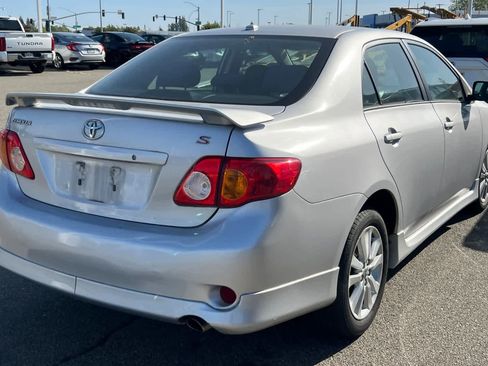 Used 2010 Toyota Corolla S FWD image 4