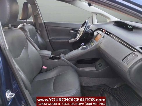 Used 2011 Toyota Prius Five image 19