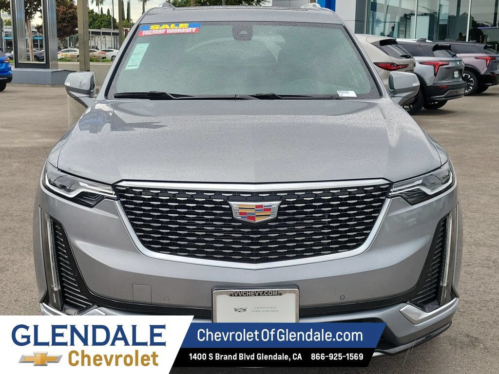 Used 2024 Cadillac XT6 Premium Luxury FWD image 16