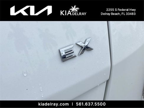 Certified 2022 Kia Sportage EX w/ EX Technology Package image 10