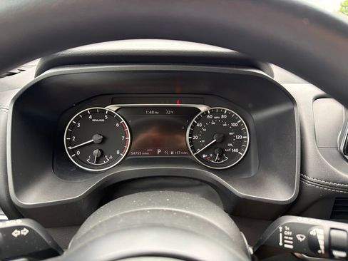 Used 2024 Nissan Rogue S AWD/4WD image 19