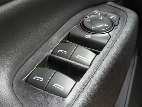 Used 2021 Chevrolet Equinox LT AWD/4WD image 21