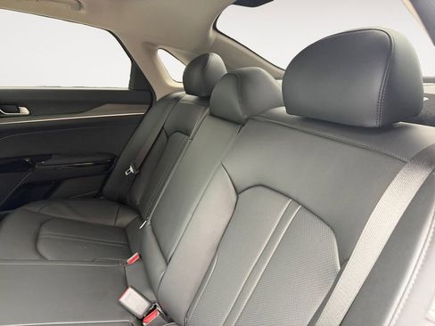 Used 2025 Kia K5 EX image 29