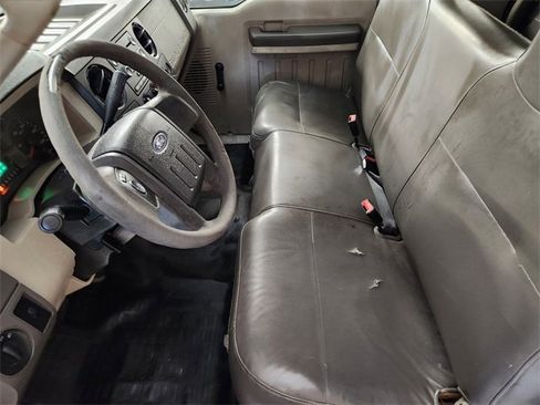 Used 2009 Ford F350 XL image 12