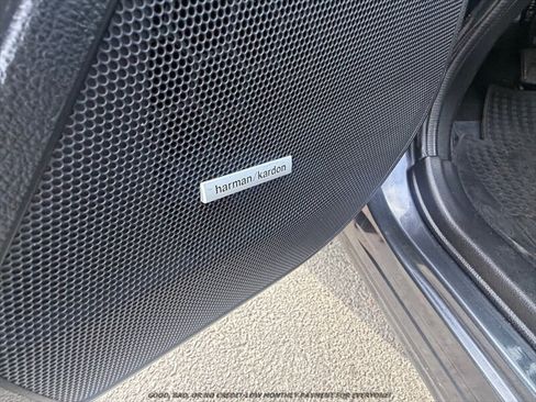 Used 2015 Subaru Forester 2.5i Touring w/ Eyesight & Navigation System AWD/4WD image 30