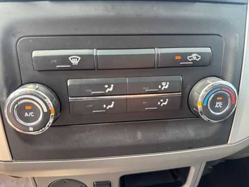 Used 2016 Nissan Frontier Desert Runner RWD image 17